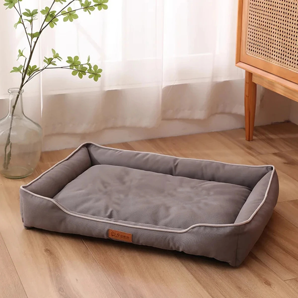 Cama Quadrada para Cão Grande — Todas as Estações, Resistente e Impermeável